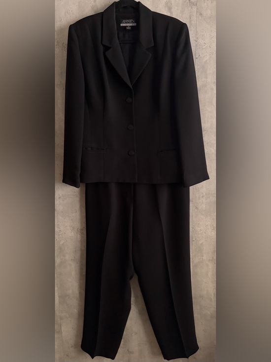 Casual Corner Pants - CASUAL CORNER ANNEX Essentials Professional Black Button Jacket Pant Suit Sz 16